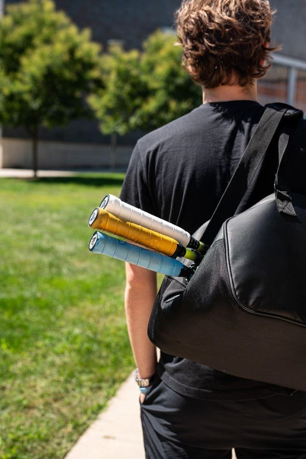 ¿Por qué las universidades deberían apostar en grande en pequeños deportes?