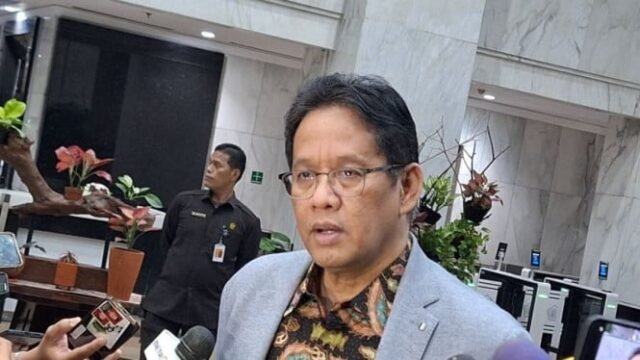 1761328183_68fa45bd77b75-menteri-keuangan-purbaya-yudhi-sadewa_665_374.jpg