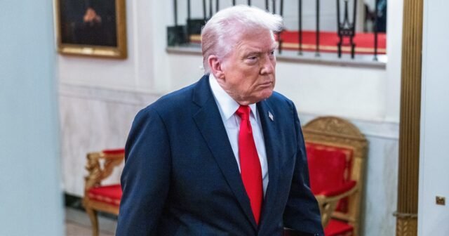 1761413254_251021-Trump-aa-806-d145b1.jpg