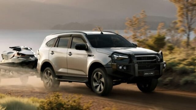 1761441812_68fc502e29846-isuzu-mu-x-tour-mate_665_374.jpeg