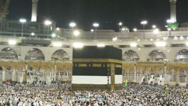 5997d08287acf-kabah-di-mekah-arab-saudi_665_374.jpg