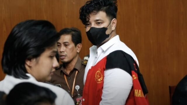 6512cdc4d484d-artis-sinetron-ammar-zoni_665_374.JPG
