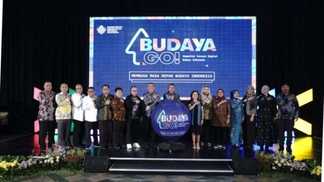 68fb8ed32b481-peluncuran-budaya-go-kompetisi-inovasi-digital-budaya-indonesia_665_374.jpg