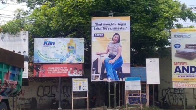 690355291ad79-baliho-berisi-permintaan-maaf-dan-ajakan-baikan-di-pemalang_665_374.jpg
