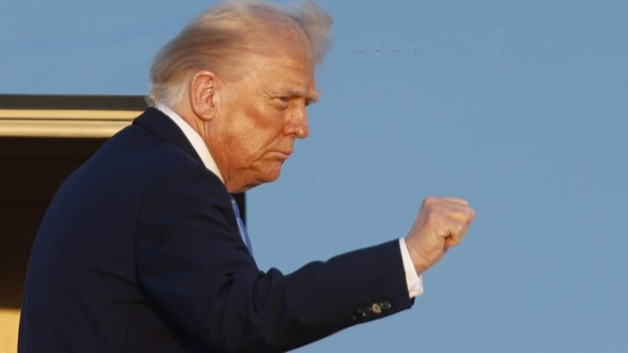 Borrador de acciones del Tesoro de Trump Conmemorative moneda para América 250 Celebración