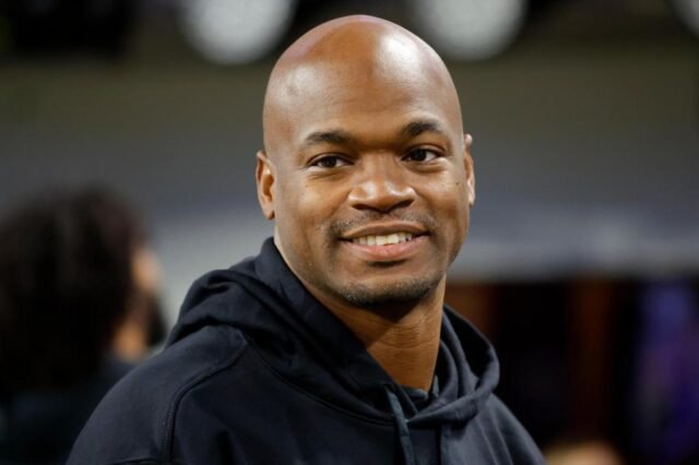 Adrian_Peterson_Arrest_33402.jpg