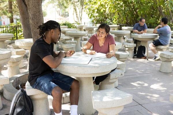CompleteCollegeAmerica_P086-resize.jpg