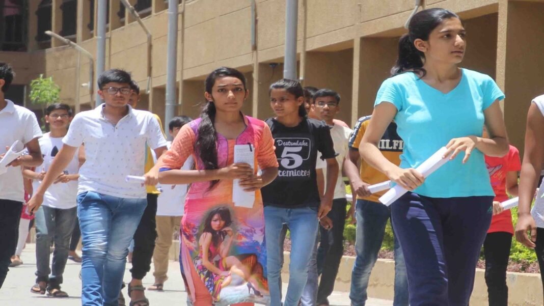 NEET-1600.jpg