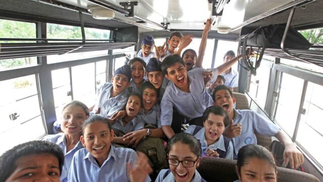 school-students-1600.jpg