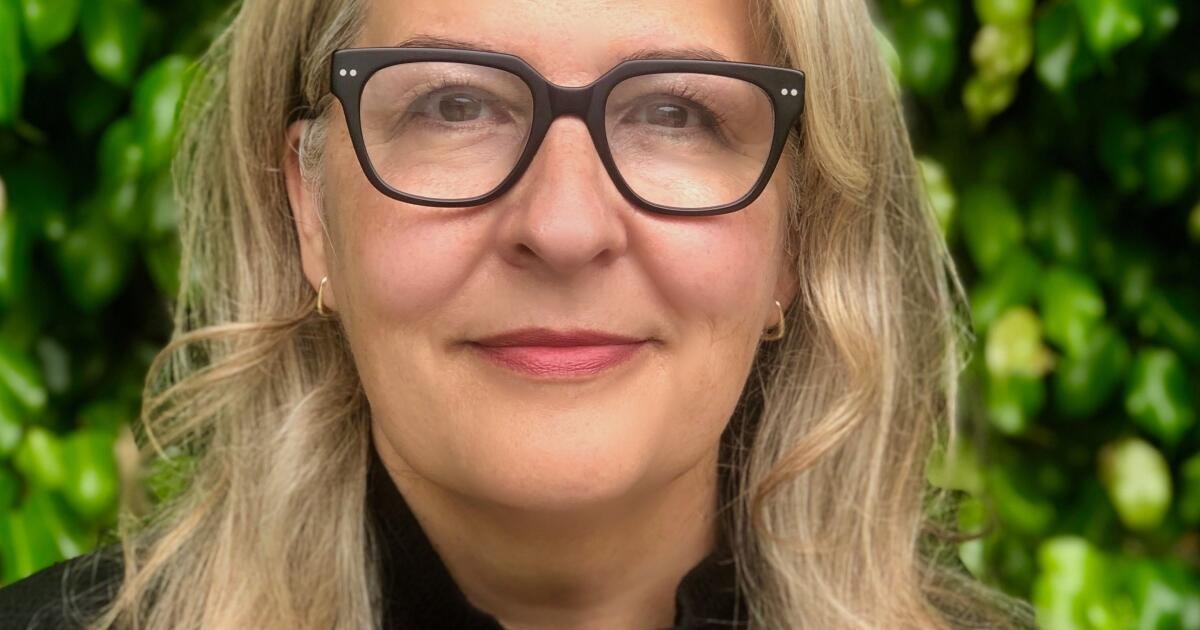 El gremio de escritores ayudó a regresar a Kimmel. Esto es lo que su nuevo presidente está planeando después