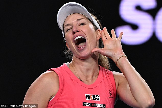 La villana del tenis estadounidense se vuelve viral al reingresar al mundo de las citas cuando puede abrirse a hombres bajos