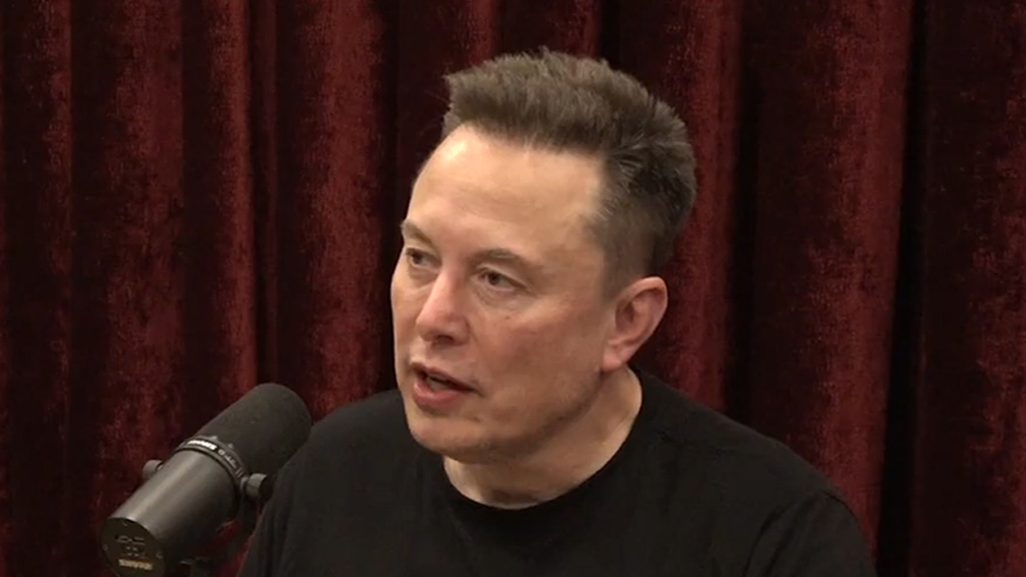 Elon Musk y Joe Rogan dicen que menos niños se consideran trans después de realizar la transferencia de Twitter