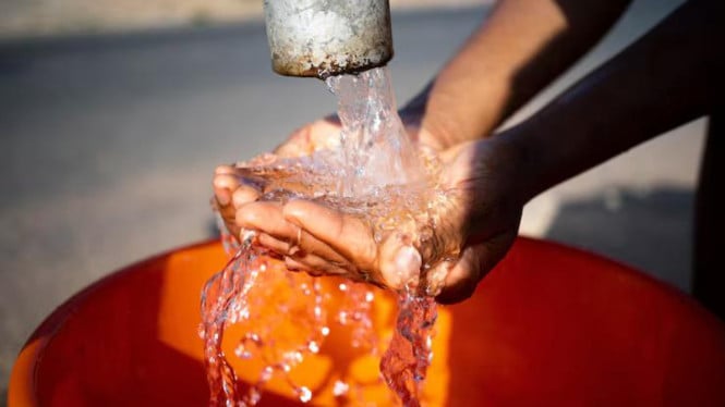 Se completó la revitalización del agua potable de Kusu Lowra, respaldando una infraestructura similar en el norte de Halmahera