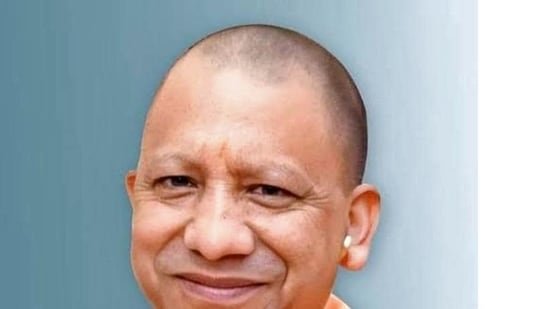 Chief-minister-Yogi-Adityanath-intervened-in-the-m_1762542010224_1762760935222.jpg