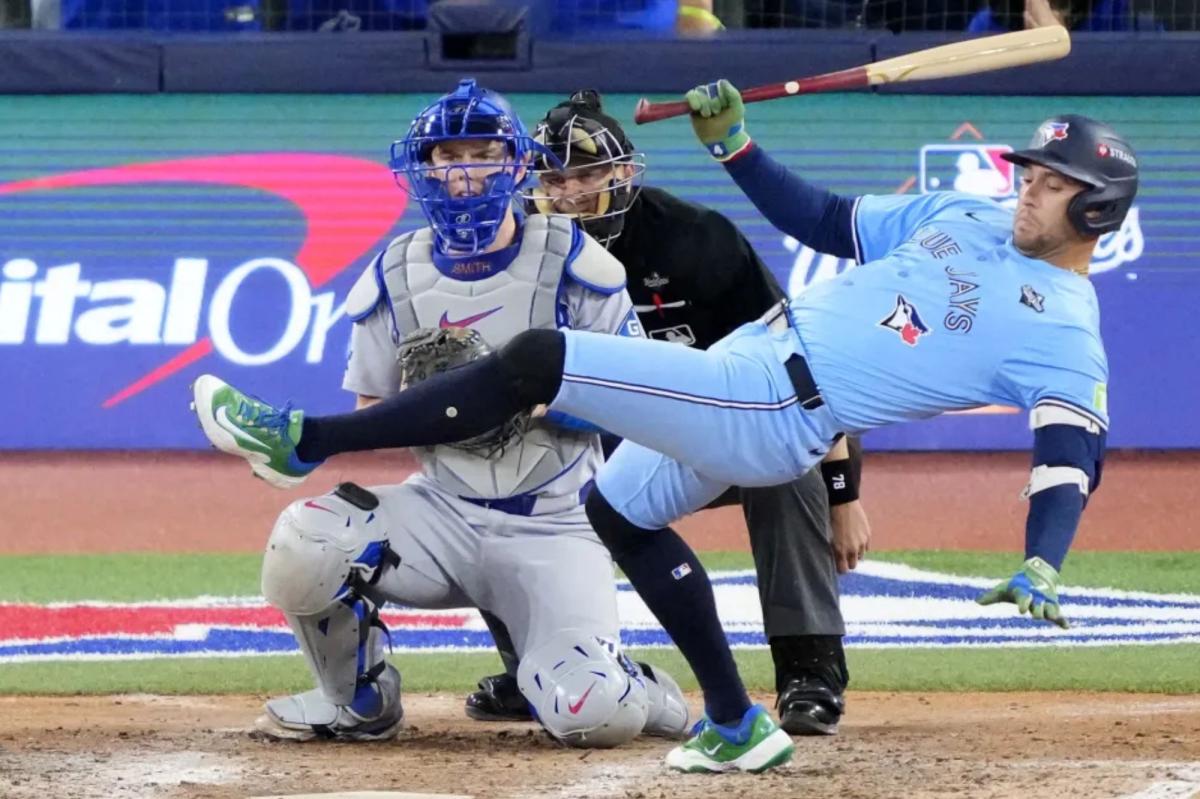 George Springer tuvo una noche de dos hits para los Azulejos