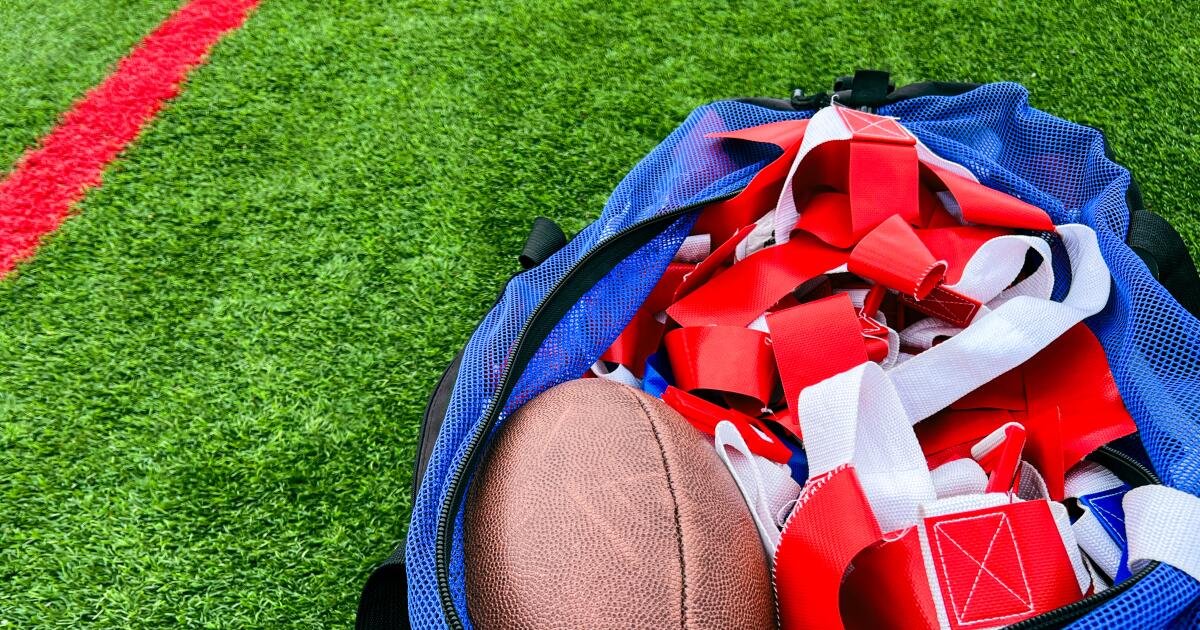 Fútbol americano de banderas para niñas de secundaria: emparejamientos de playoffs de la sección de la ciudad