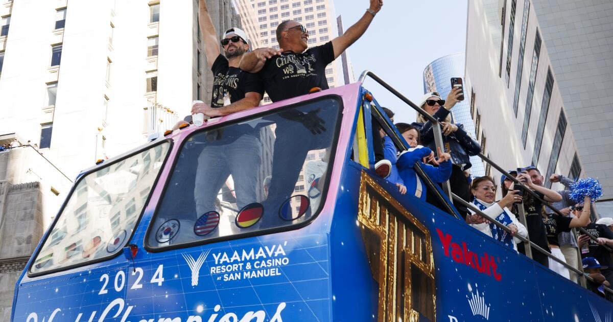 ¿Cuándo es el lunes el desfile y mitin del campeonato de los Dodgers?
