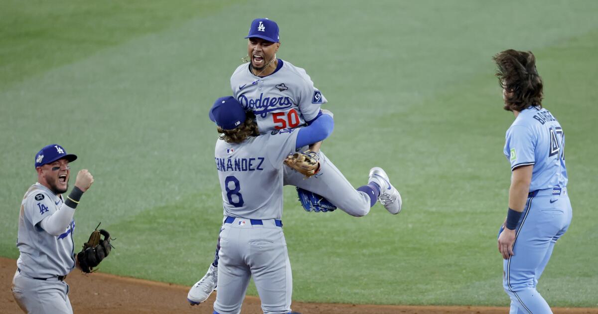Los Dodgers mantuvieron viva su temporada con una dramática victoria en el Juego 6 de la Serie Mundial
