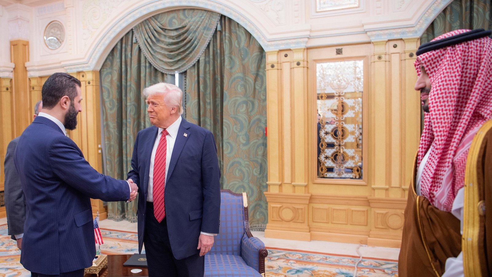 Funcionarios dicen que Trump recibirá a al-Shara en la primera visita del presidente sirio a la Casa Blanca