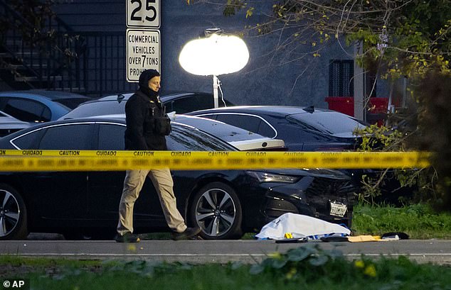 Cuatro de tres niños, de 8, 9 y 14 años, asesinados en un tiroteo en una fiesta de cumpleaños en California