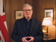 Keir Starr admite en su mensaje de Año Nuevo que la vida es “todavía más difícil de lo necesario” para muchos en Gran Bretaña, pero promete que “las cosas pueden mejorar y mejorarán” en 2026 mientras lucha por cambiar la Premiership.