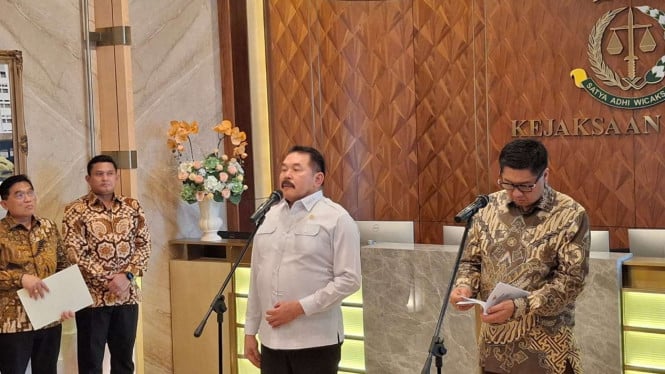 68d28568662b0-jaksa-agung-dan-menteri-maruarar_665_374.jpg