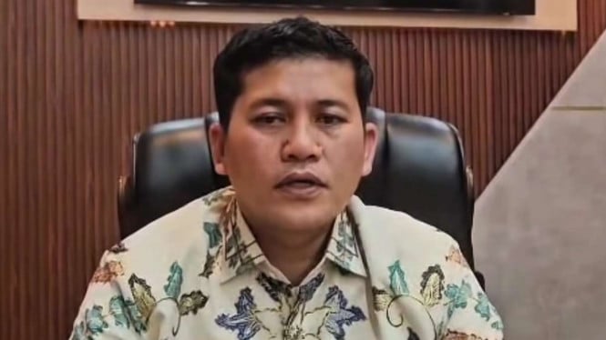 6937714e6316e-bupati-aceh-selatan-mirwan-ms_665_374.jpg