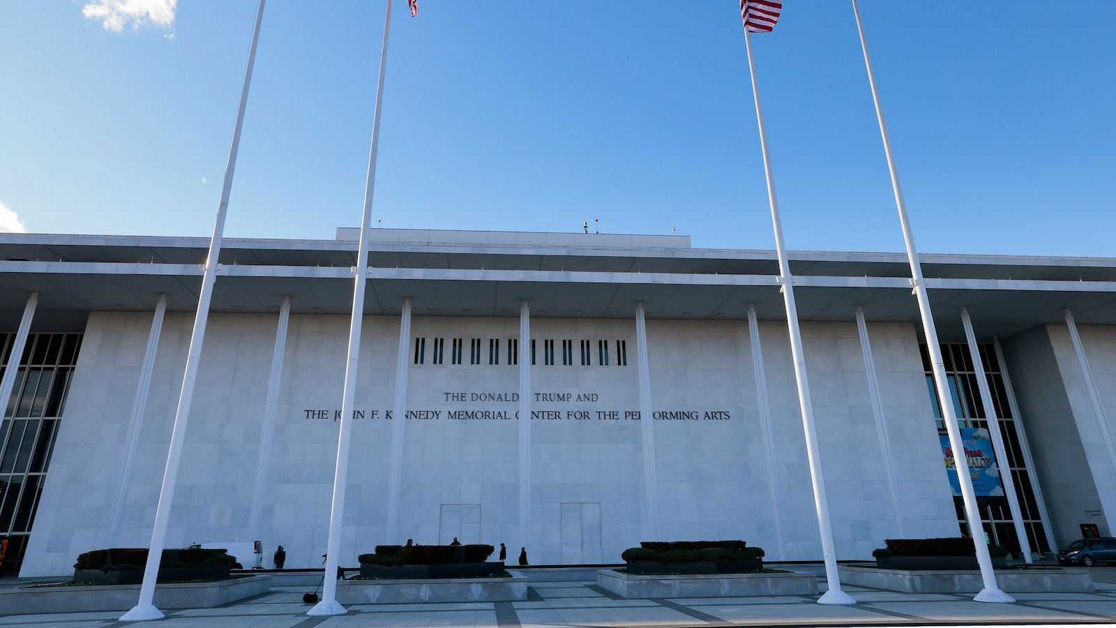 kennedy-center-gty-jef-251223_1766501459466_hpMain_16x9.jpg