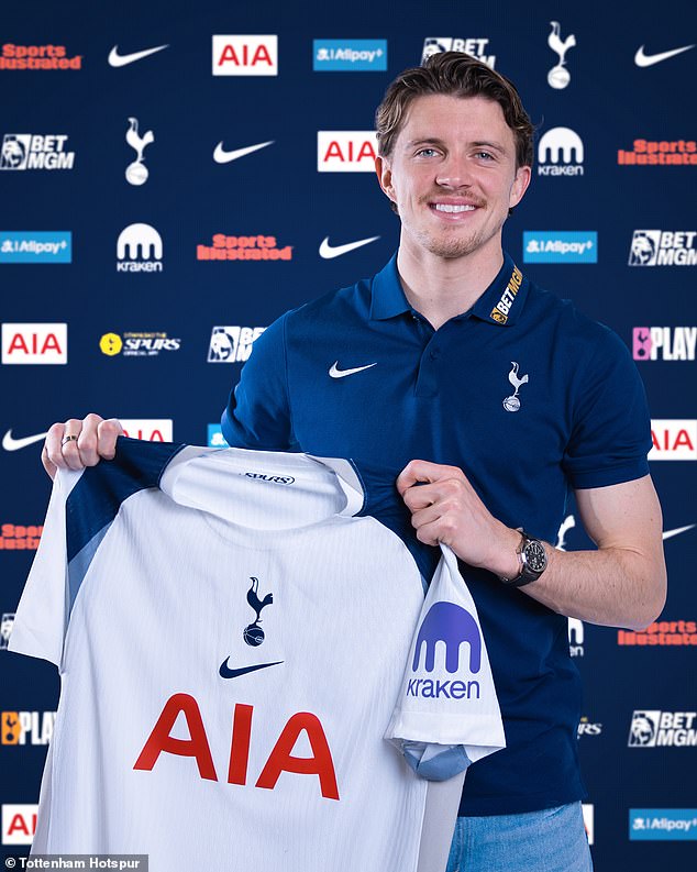105510415-15463897-Conor_Gallagher_has_completed_his_transfer_from_Atletico_Madrid_-a-26_17684070503.jpeg