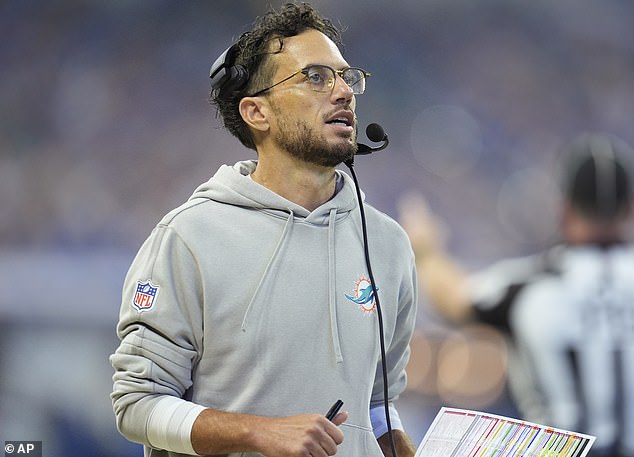 105686585-15482853-The_LA_Chargers_are_expected_to_hire_Mike_McDaniel_as_their_new_-m-58_17689641162.jpeg