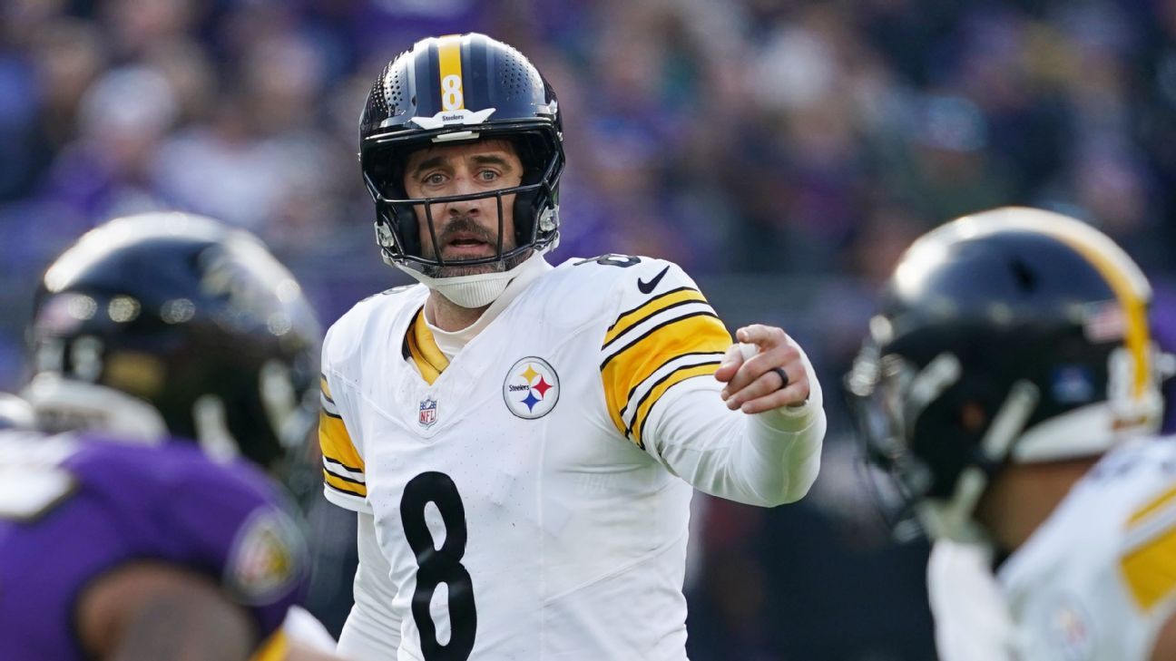 El mariscal de campo de los Steelers, Aaron Rodgers, de 42 años, reflexionará sobre el futuro tras la temporada