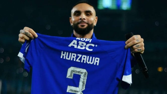 1769393915_6976a6ea1a267-pemain-persib-bandung-layvin-kurzawa_665_374.jpg