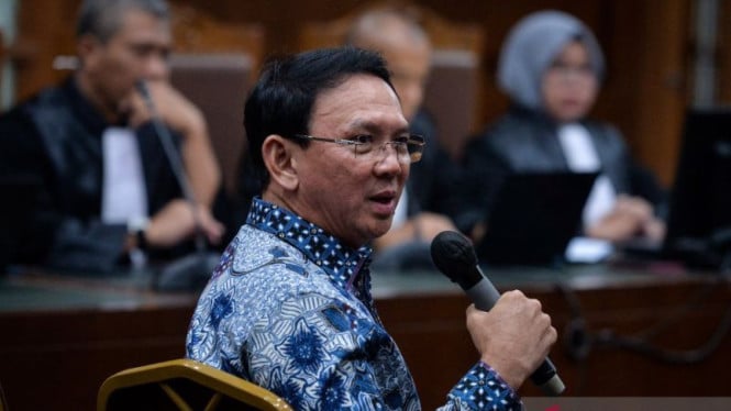 1769795494_6978affb819ac-mantan-komut-pt-pertamina-periode-2019-2024-basuki-tjahaja-purnama-alias-ahok_665_374.jpeg