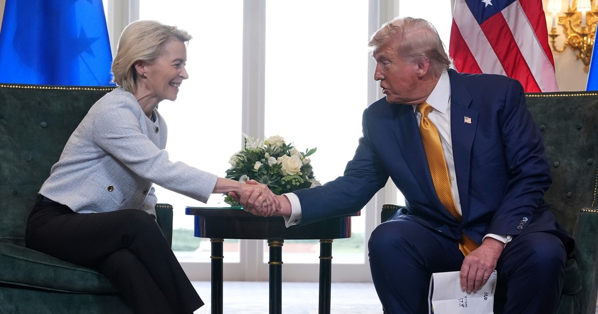 250728-donald-trump-ursula-von-der-leyen-se-458p-e99056.jpg