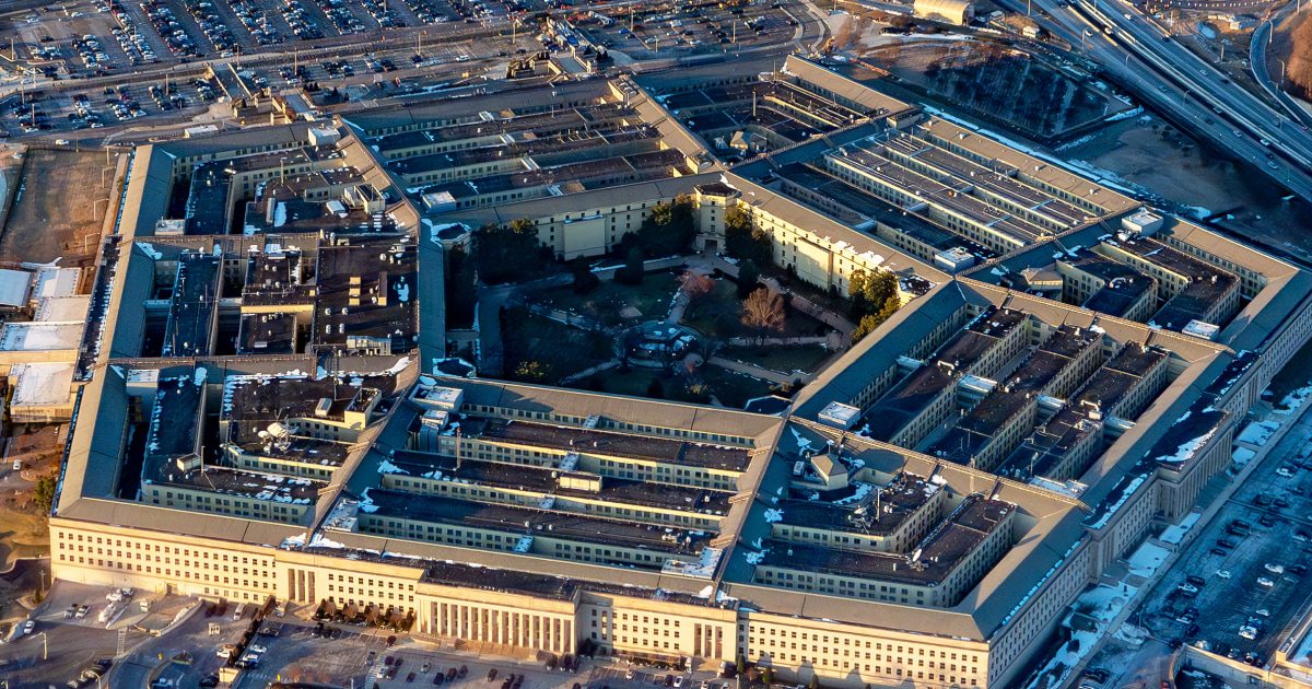 251015-former-pentagon-contracter-espionage-zz-197e8d.jpg