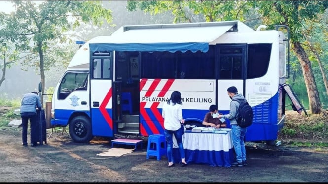 5f61616269d9c-pelayanan-sim-keliling_665_374.jpg