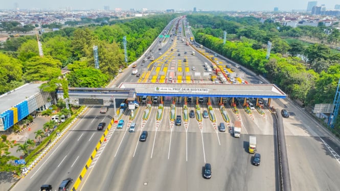 695751c61c782-tol-sedyatmo-atau-tol-bandara-soekarno-hatta-soetta_665_374.jpg