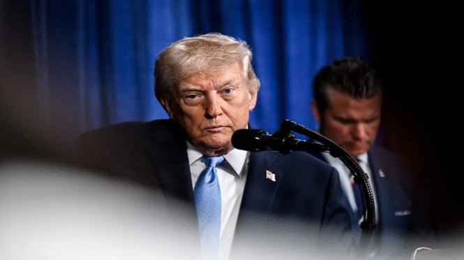 695df6b632e66-presiden-as-donald-trump-saat-memaparkan-operasi-absolute-resolve-di-venezuela_665_374.jpeg