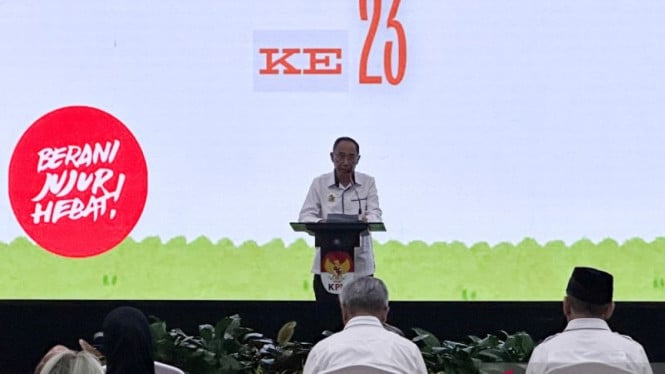 695e42a948abf-ketua-dewas-kpk-gusrizal_665_374.jpg
