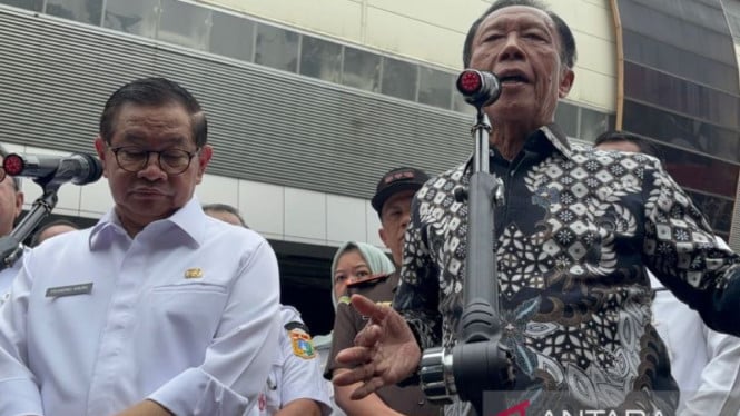 696725f14dbaa-mantan-gubernur-dki-jakarta-sutiyoso-kanan_665_374.jpeg