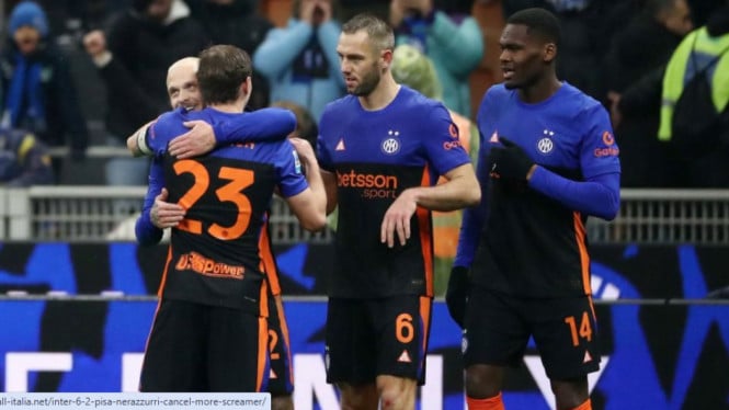 6973efa2bd665-pemain-inter-milan-rayakan-gol_665_374.png