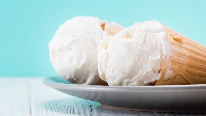 6977506c8dc8e-es-krim-vanilla_665_374.jpeg