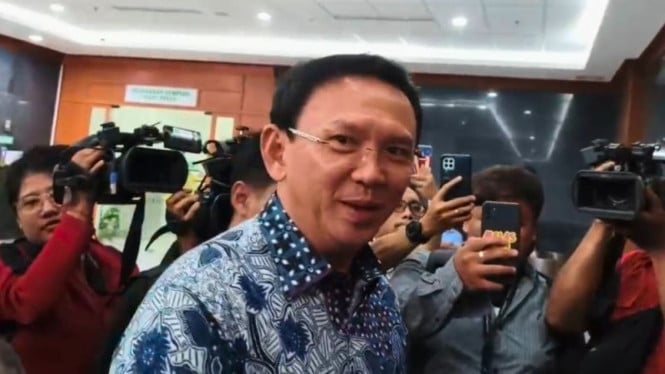 6978439ba6bef-komisaris-utama-pt-pertamina-periode-2019-2024-basuki-tjahaja-purnama-alias-ahok_665_3.jpeg