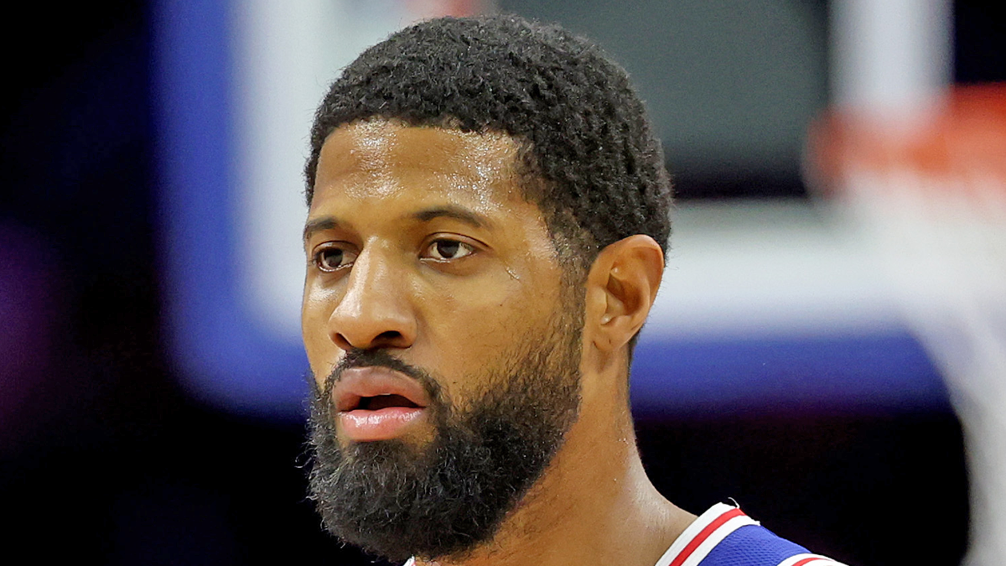 76ers Paul George suspendido 25 juegos por recortar política antidrogas
