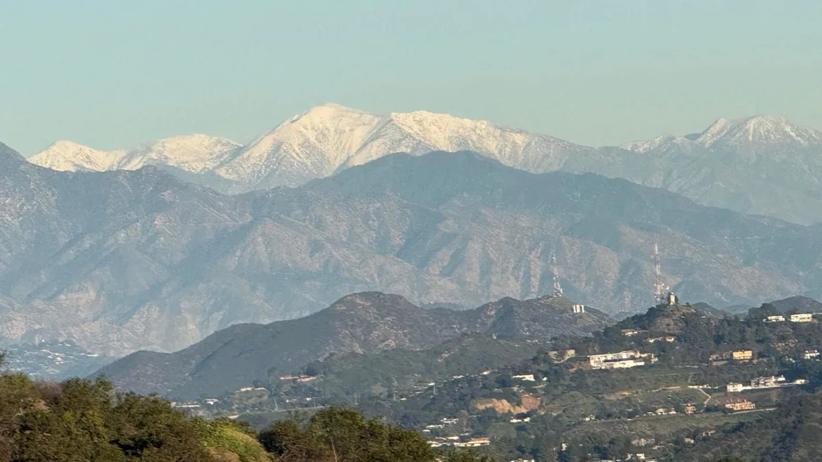 Un adolescente que murió tras caer 150 metros desde el monte Baldy de California