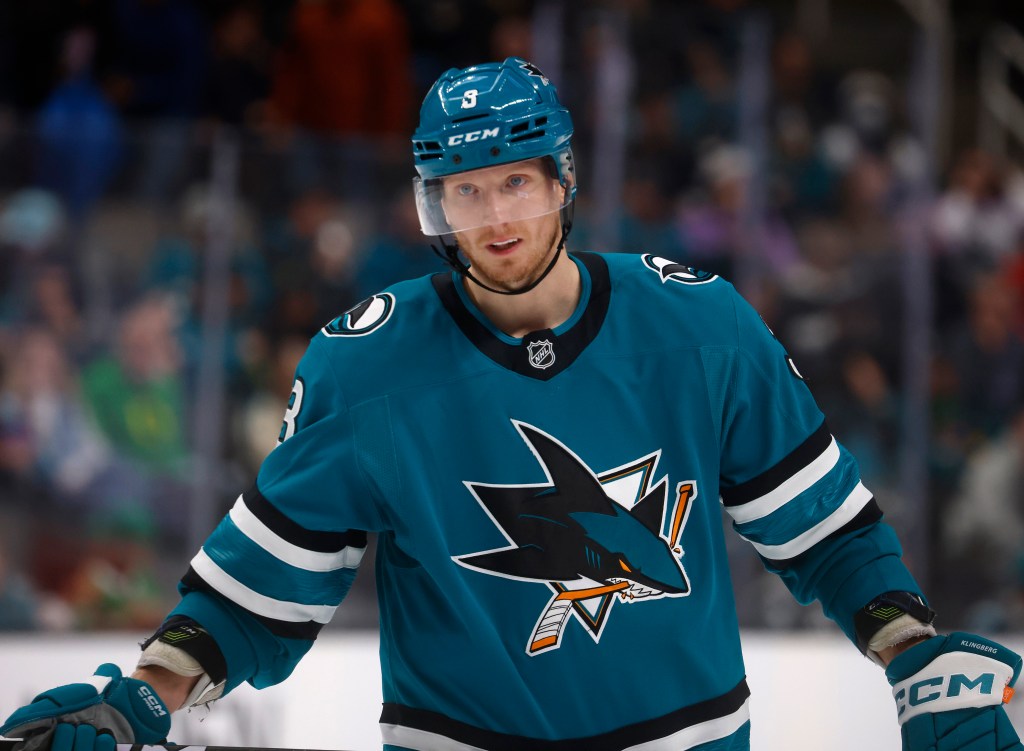 BNG-L-SHARKS-1219-26_62ca2e.jpg