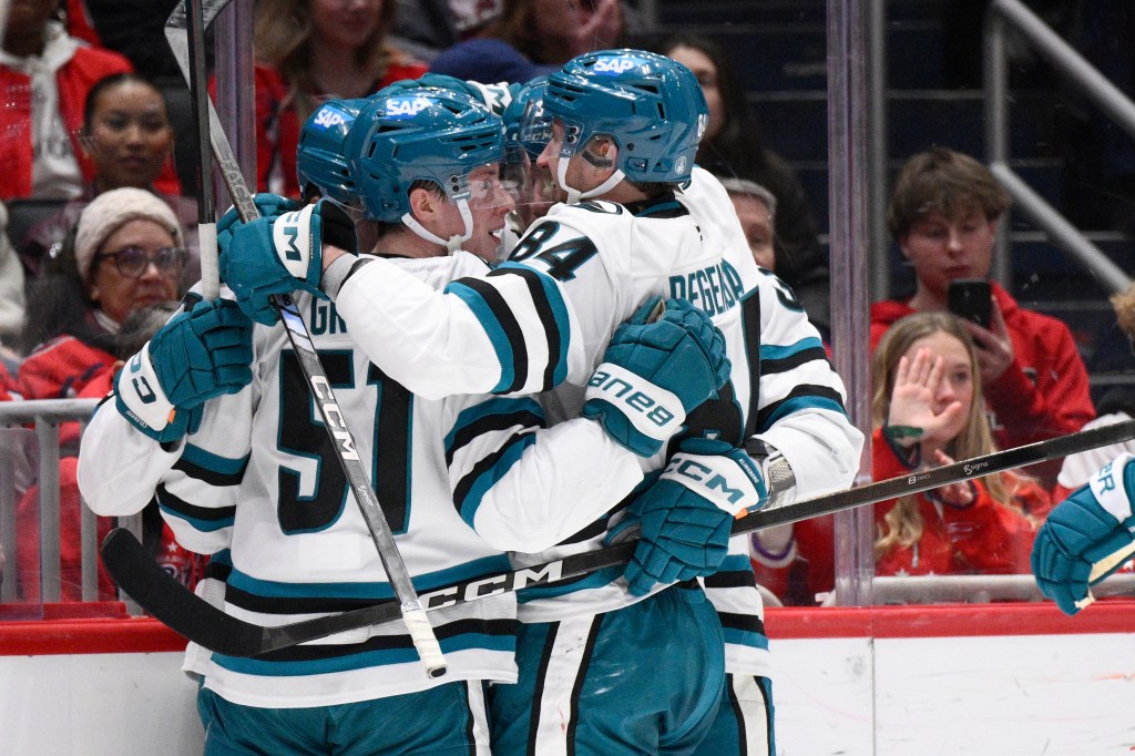 BNG-Z-SHARKS-0116-1.jpg