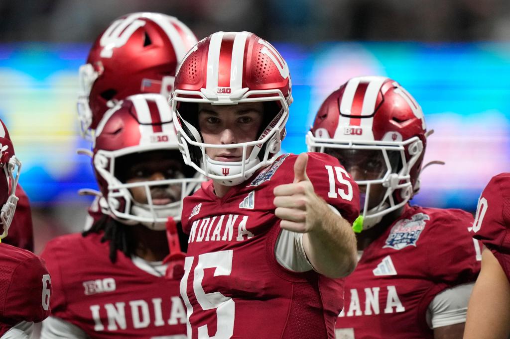 CFP_Peach_Bowl_Football_36025-1.jpg