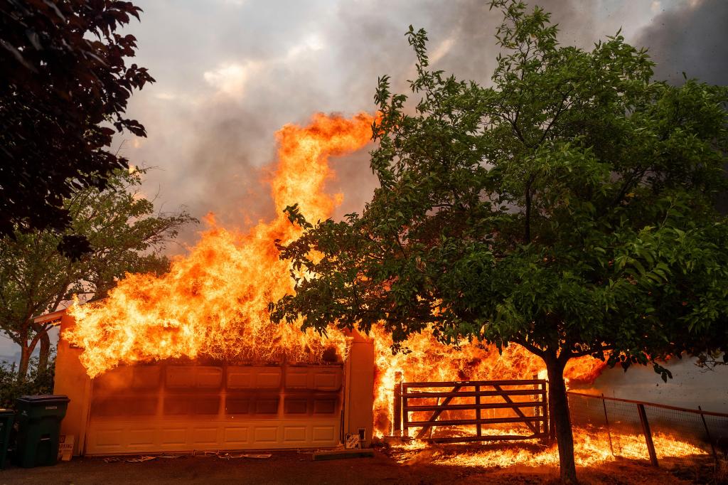 California_Extreme_Weather_Wildfires_94949.jpg