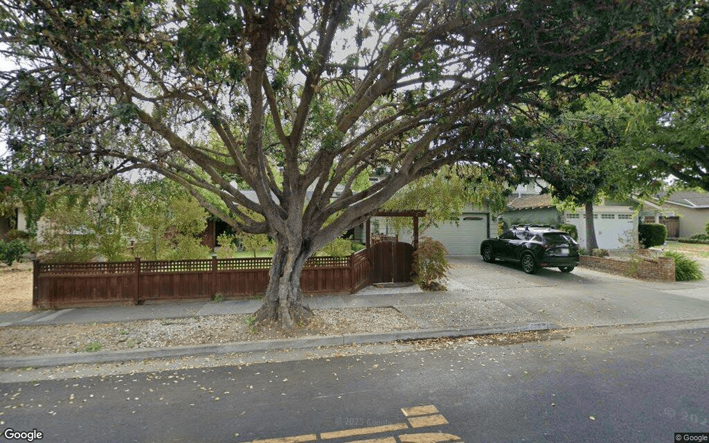 Sale-closed-in-San-Jose-2.9-million-for-a-four-bedroom-home.png
